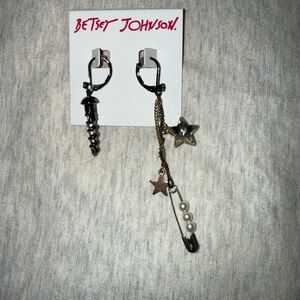 Betsey Johnson Pink Pearl & Silver Mixed-Metal Asymmetrical Drop Earrings